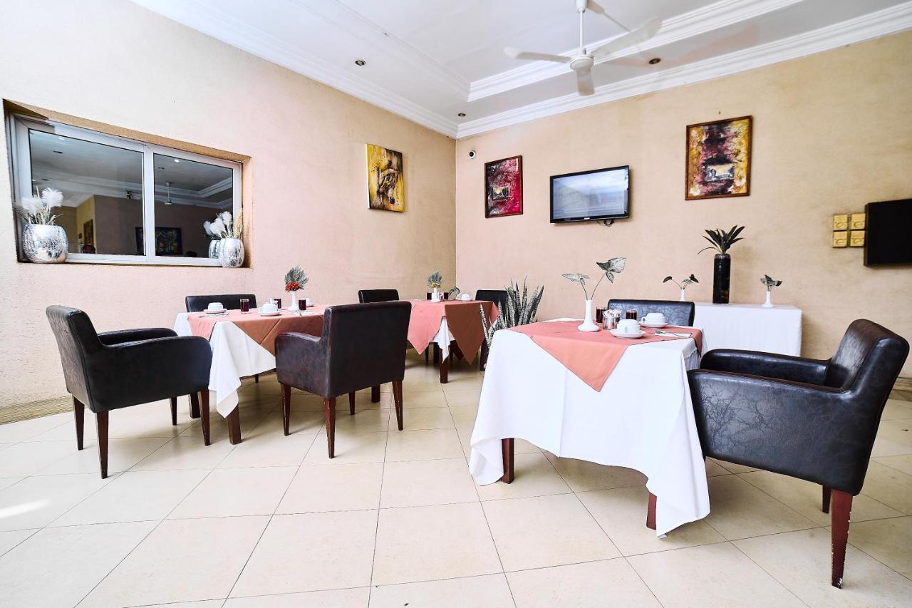 Dunia Hotel Bamako Centre Extérieur photo